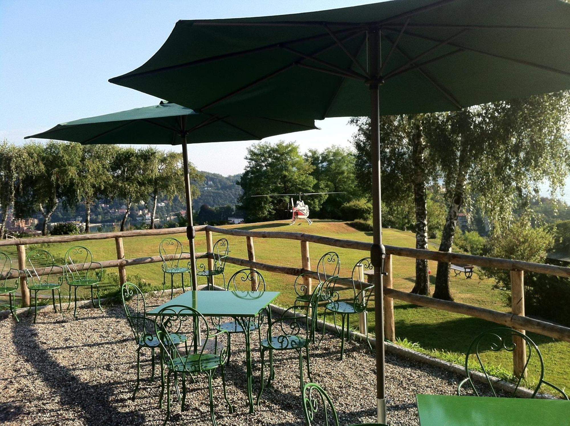 Locanda Pozzetto ลาเวโน มอมเบลโล ภายนอก รูปภาพ
